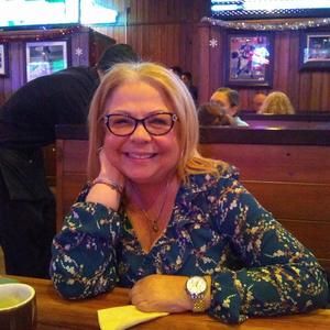 Meet your Posher, Carmen